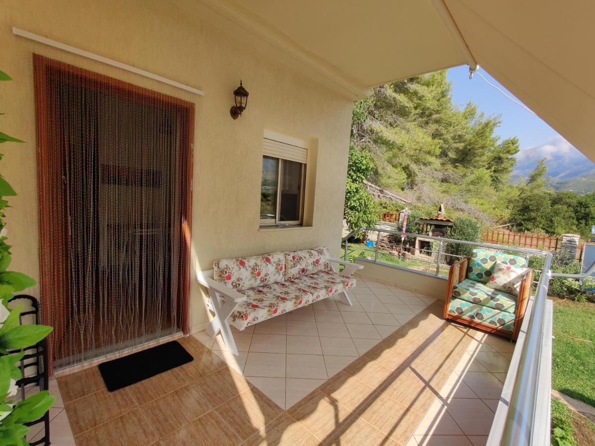 Villa Vasil Mertiri Himare Eksteriør bilde